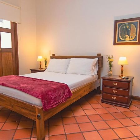 Hotel Colina De San Antonio Cali Exterior photo