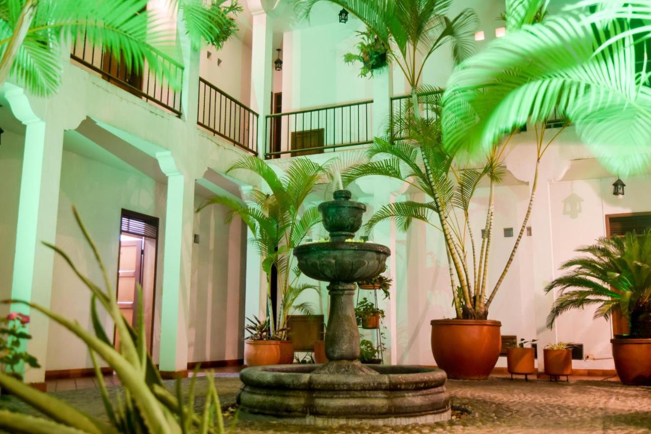 Hotel Colina De San Antonio Cali Exterior photo